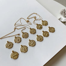 Load image into Gallery viewer, The Zodiac 18k Gold Necklace - KITSENSE